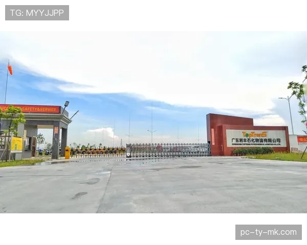 全新波尔多体育场通过验收,将于下赛季投入使用 全新波尔多体育场通过验收,将于下赛季投入使用